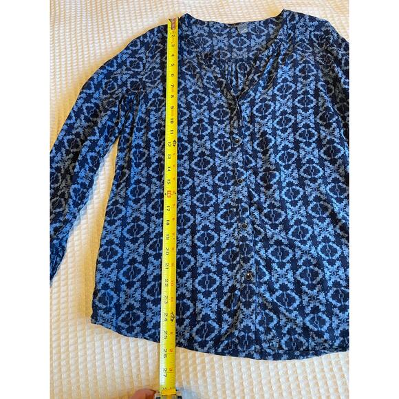 Eddie Bauer Women's Boho Printed Button Up Long Sleeve Light Weight Tunic Medium - Picture 6 of 9